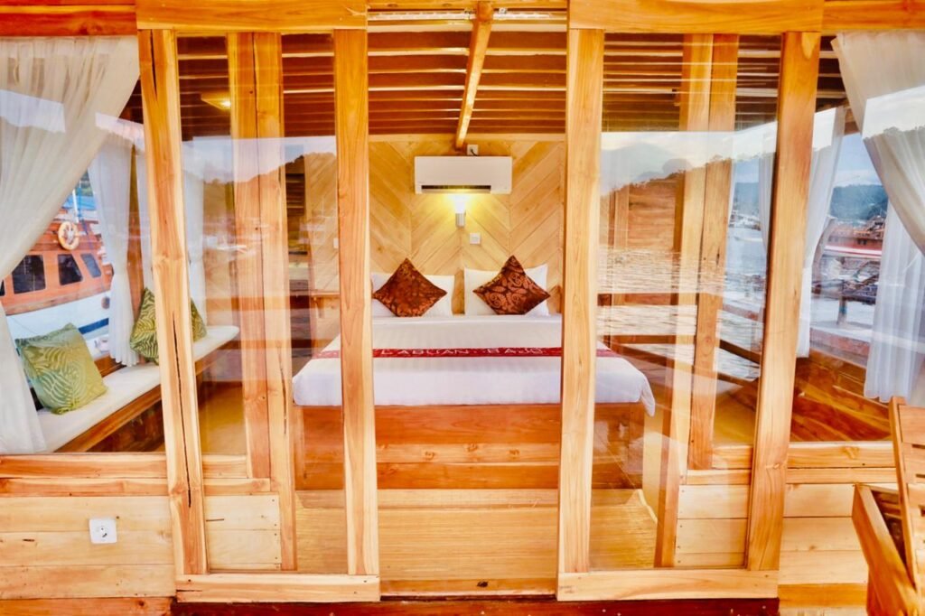 WhatsApp Image 2025-07-11 at 21.17.36 (2)