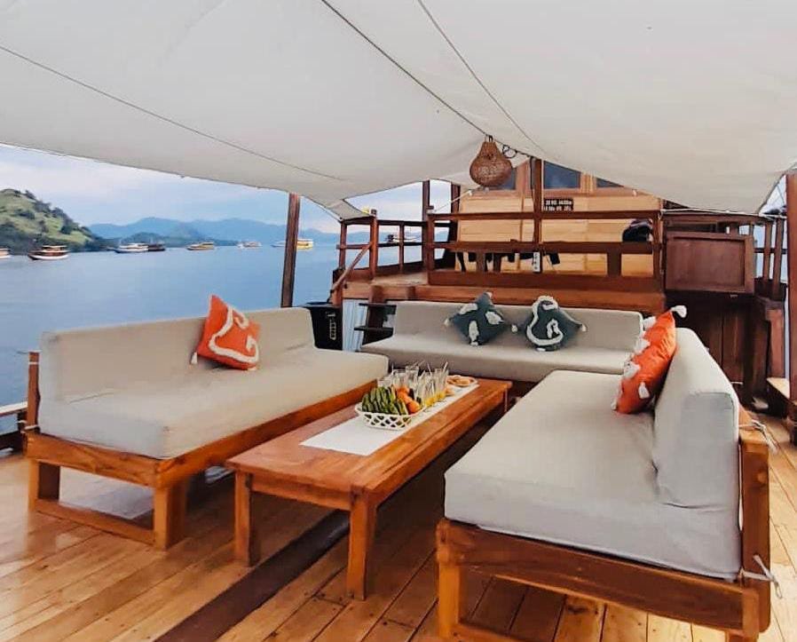 WhatsApp Image 2025-07-11 at 21.17.38 (1)